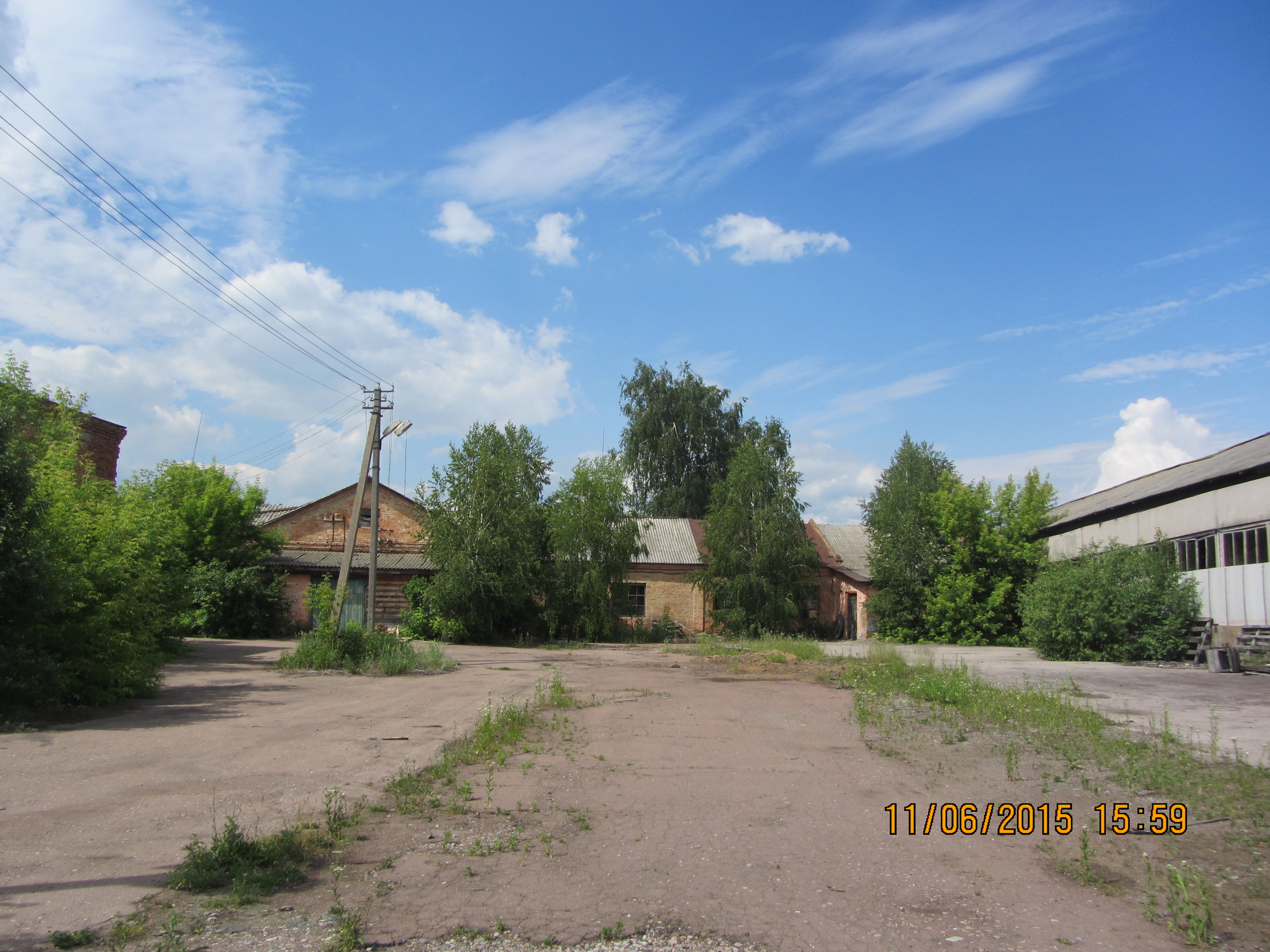 Комплекс, який знаходиться за адресою Чернігівська область, Городнянський район, місто Городня, вулиця Радянська, 110, загальною площею 7555,6кв.м.