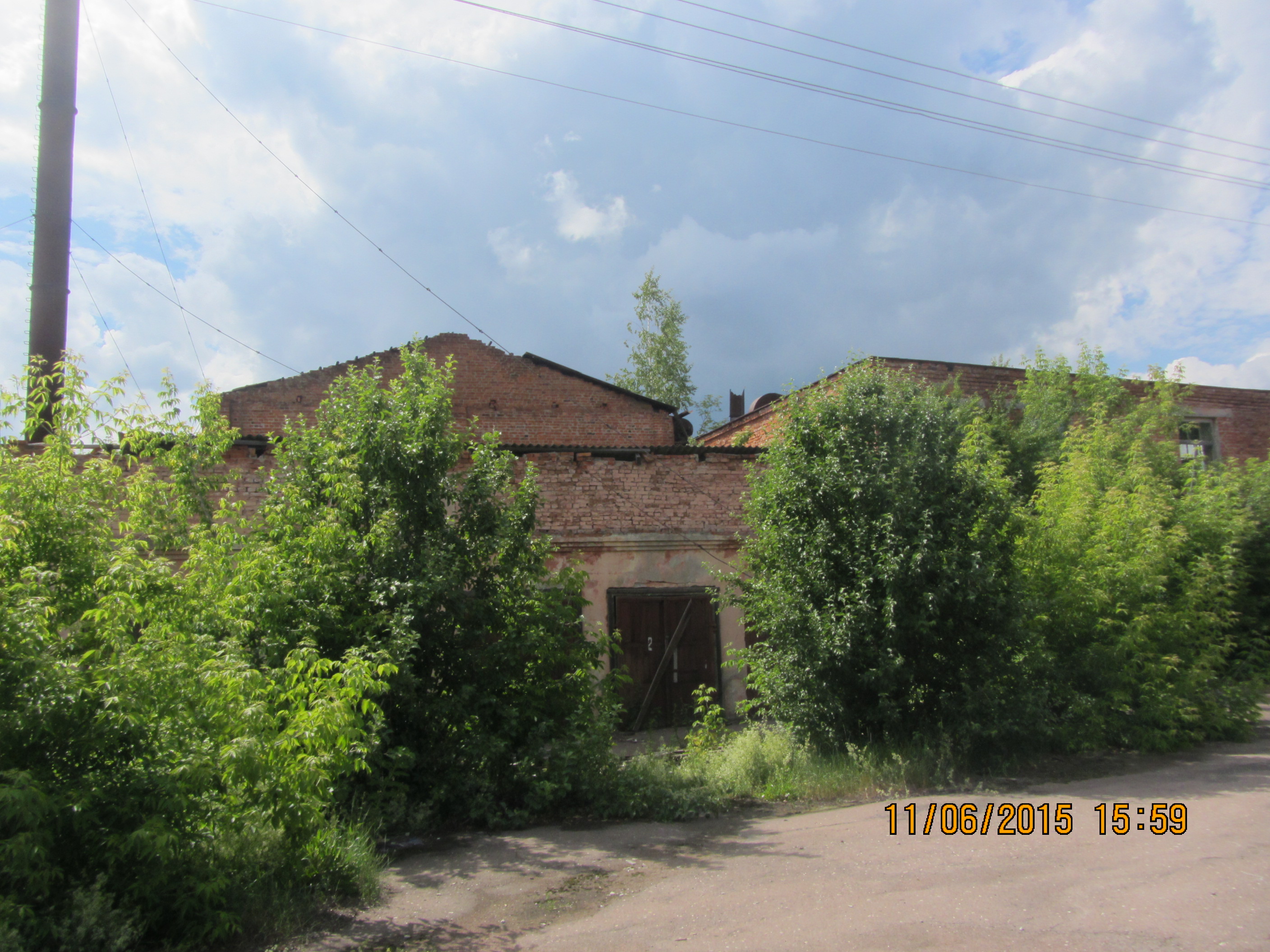 Комплекс, який знаходиться за адресою Чернігівська область, Городнянський район, місто Городня, вулиця Радянська, 110, загальною площею 7555,6кв.м.